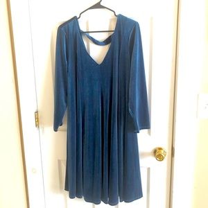 Long sleeve velvet swing dress